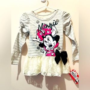 NWT Disney Minnie Mouse blouse (5)